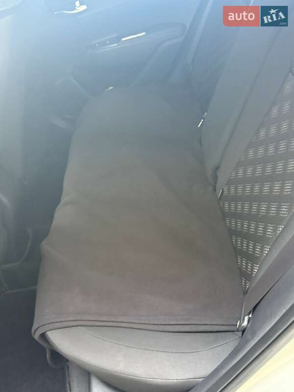 Хэтчбек Kia Rio 2018 в Одессе