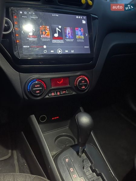 Седан Kia Rio 2012 в Одесі