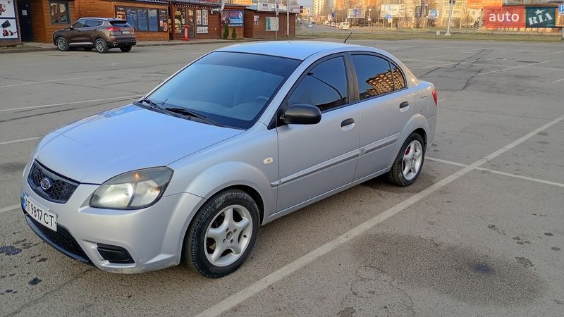 Kia Rio 2010