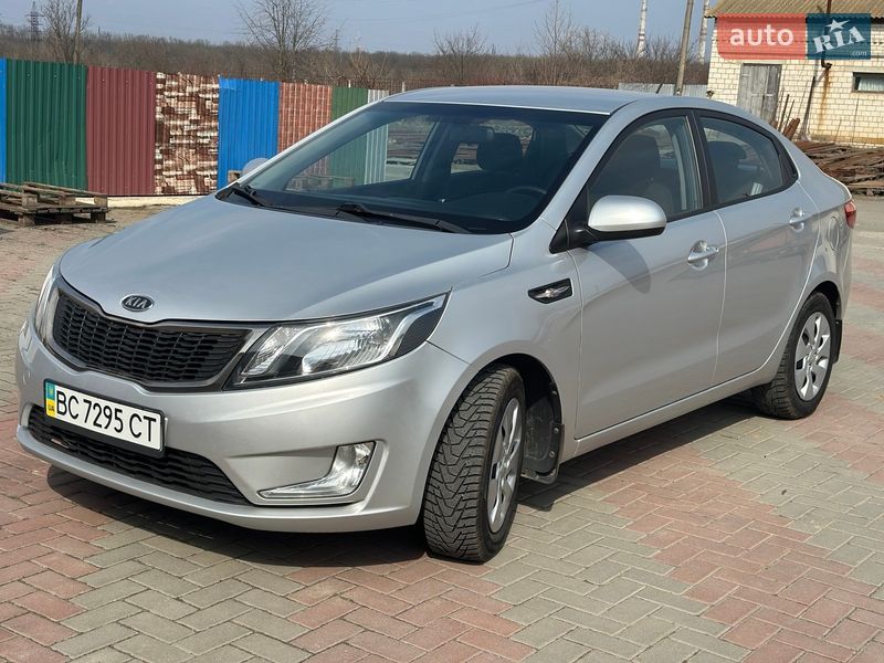 Седан Kia Rio 2012 в Ладыжине фото 2 Седан Kia Rio 2012 в Ладыжине
