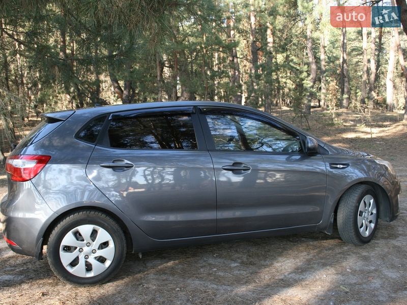Хэтчбек Kia Rio 2012 в Киеве фото 3 Хэтчбек Kia Rio 2012 в Киеве