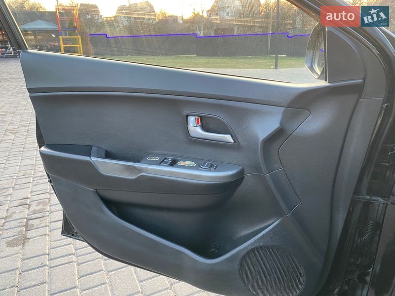 Хэтчбек Kia Rio 2012 в Фастове фото 12 Хэтчбек Kia Rio 2012 в Фастове