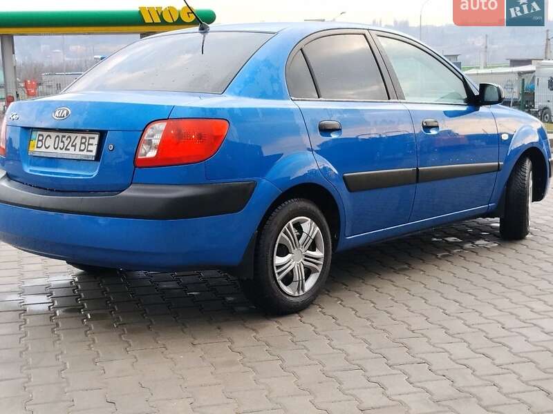 Седан Kia Rio 2007 в Каменец-Подольском