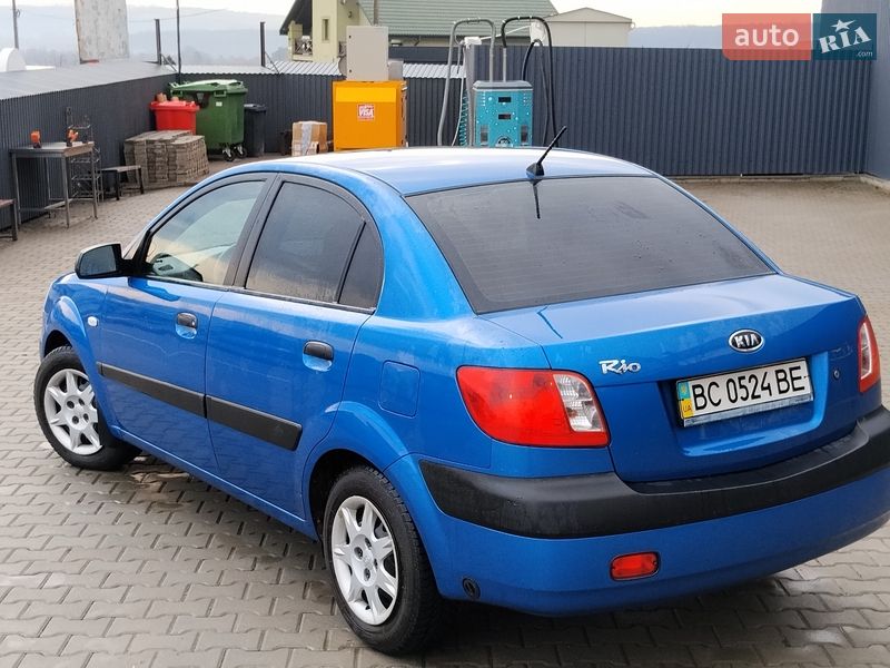 Седан Kia Rio 2007 в Каменец-Подольском