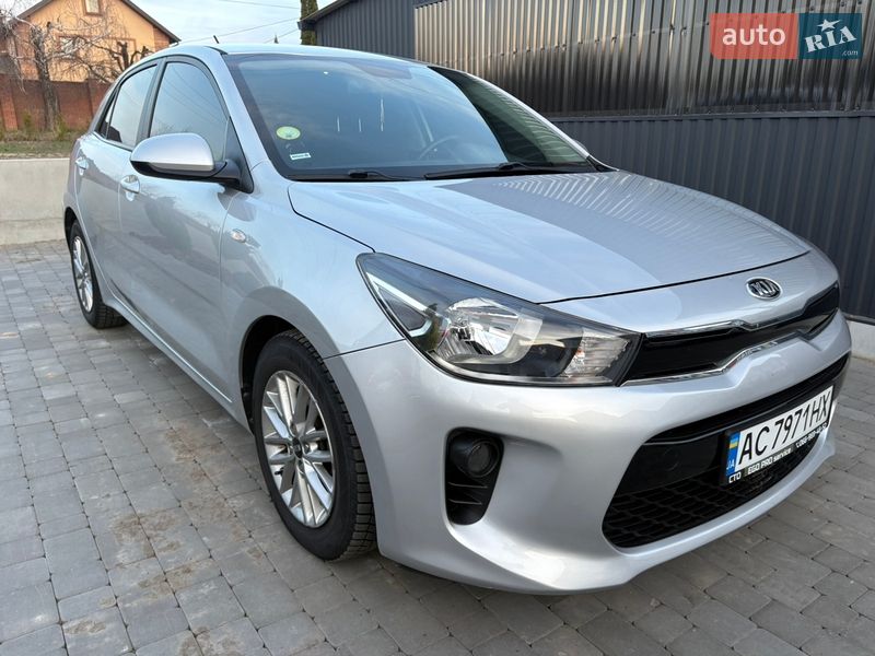 Хэтчбек Kia Rio 2016 в Луцке фото 18 Хэтчбек Kia Rio 2016 в Луцке