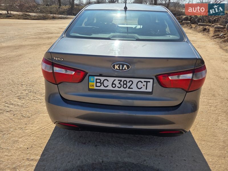 Седан Kia Rio 2012 в Львове фото 11 Седан Kia Rio 2012 в Львове