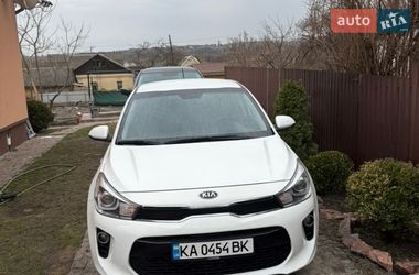Хэтчбек Kia Rio 2017 в Василькове