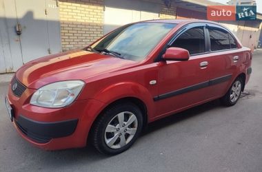 Седан Kia Rio 2008 в Киеве