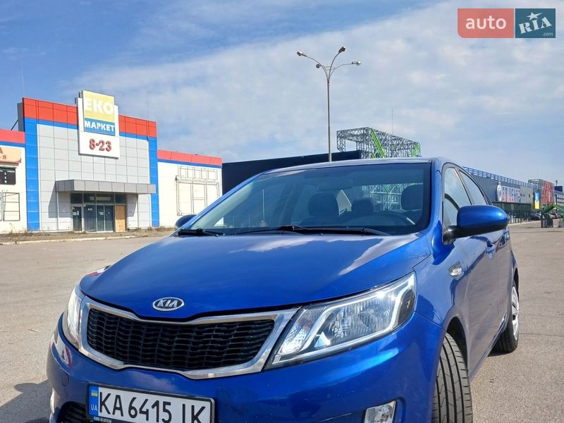 Седан Kia Rio 2013 в Чернигове