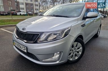 Хетчбек Kia Rio 2012 в Вінниці