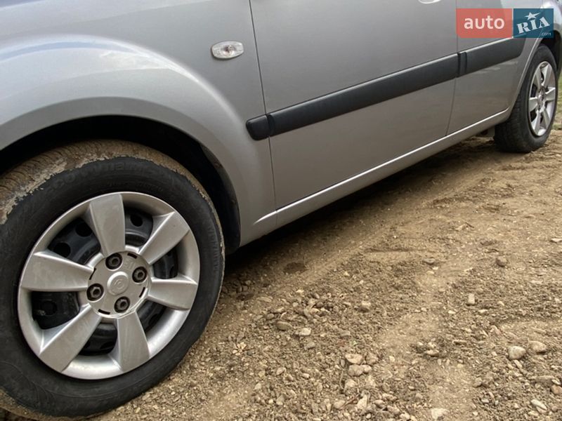 Седан Kia Rio 2007 в Сторожинце фото 8 Седан Kia Rio 2007 в Сторожинце