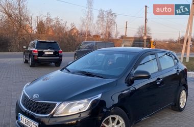 Хэтчбек Kia Rio 2012 в Киеве