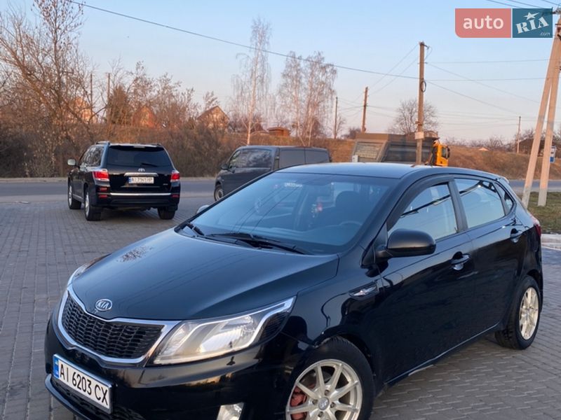 Хетчбек Kia Rio 2012 в Києві фото Хетчбек Kia Rio 2012 в Києві