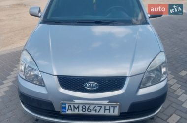 Седан Kia Rio 2006 в Житомирі