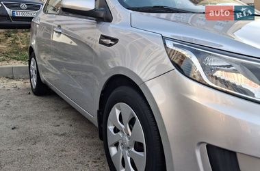 Седан Kia Rio 2012 в Киеве