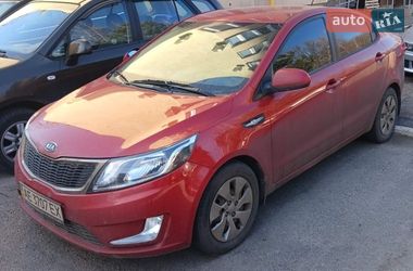 Седан Kia Rio 2012 в Дніпрі