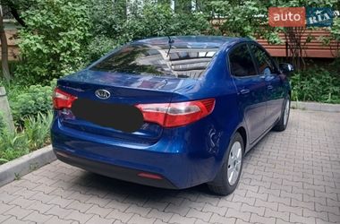 Седан Kia Rio 2012 в Києві
