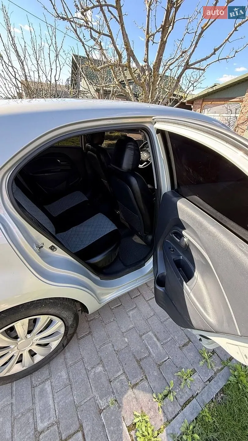 2011 Kia Rio - мініатюра 10