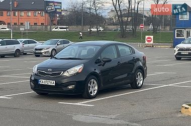 Седан Kia Rio 2016 в Києві