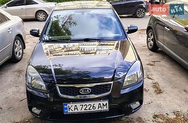 Седан Kia Rio 2010 в Києві