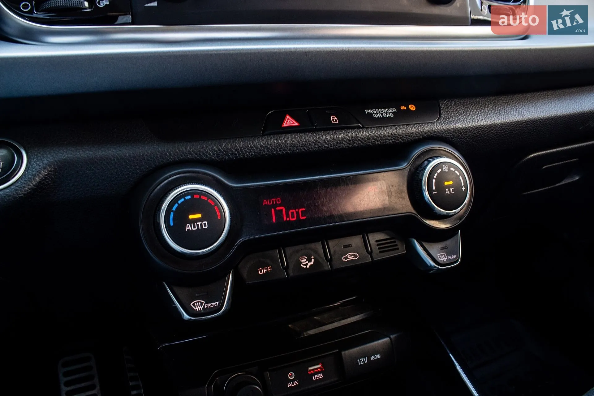 2017 Kia Rio - мініатюра 38