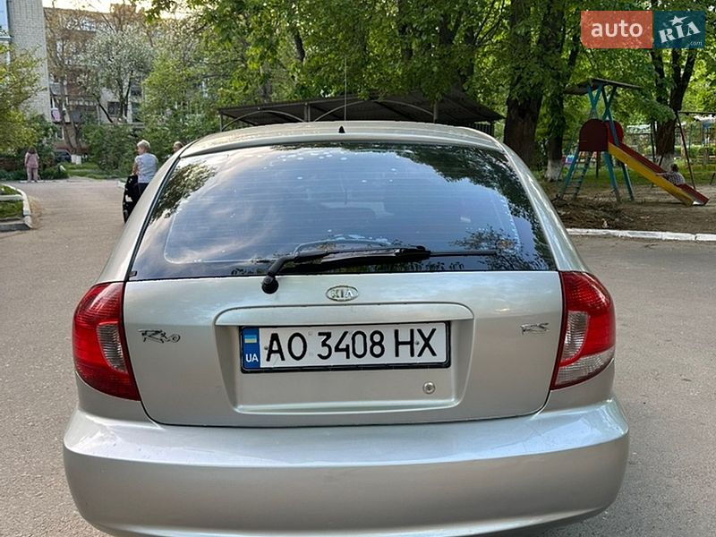 Универсал Kia Rio 2004 в Ровно