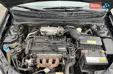 Хэтчбек Kia Rio 2005 в Киеве