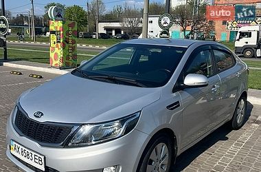 Седан Kia Rio 2013 в Харькове