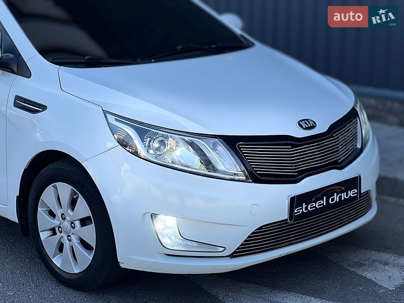 Седан Kia Rio 2013 в Миколаєві