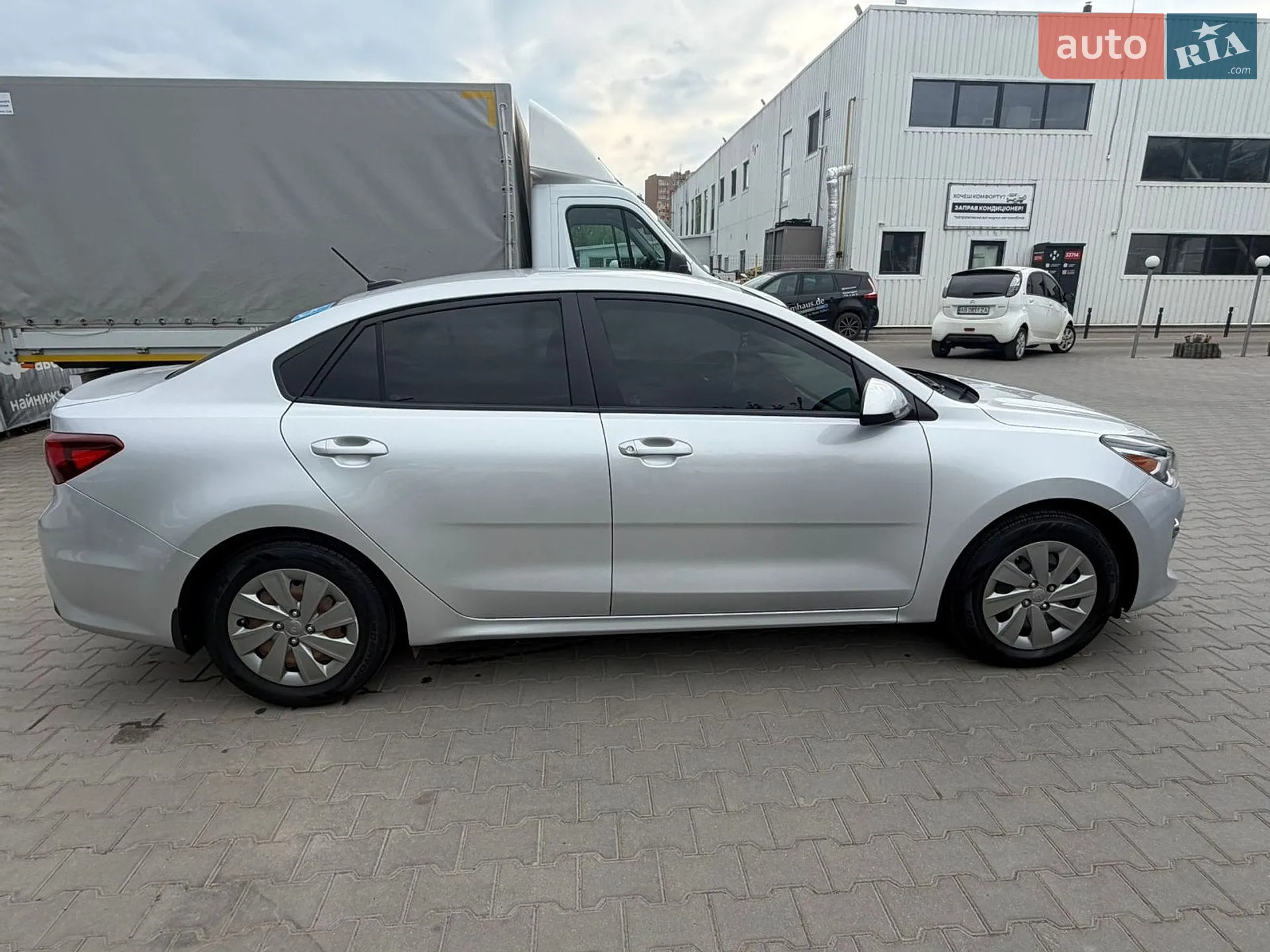 2020 Kia Rio - мініатюра 4