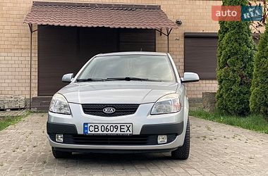Хэтчбек Kia Rio 2008 в Чернигове