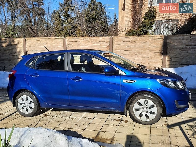 Хетчбек Kia Rio 2012 в Києві