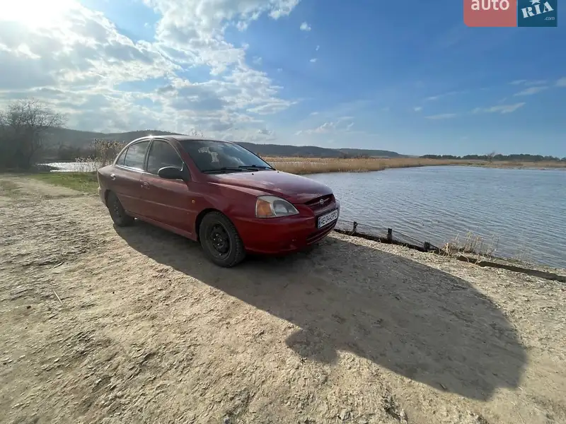 Kia Rio 2003
