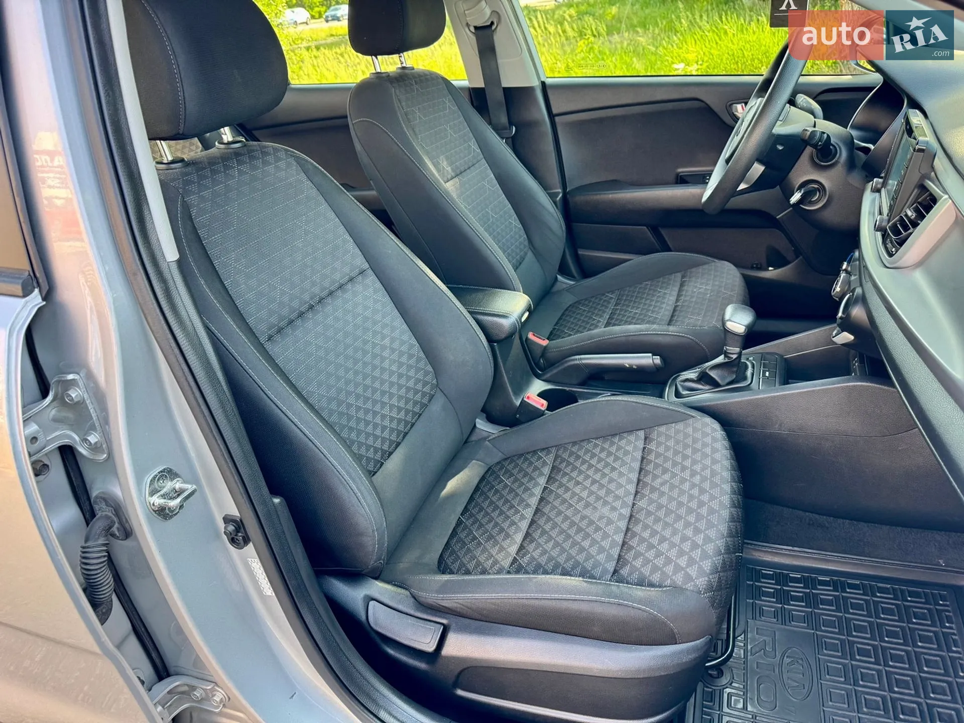 2019 Kia Rio - мініатюра 12