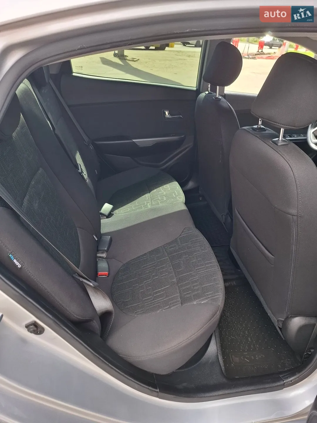 2014 Kia Rio - мініатюра 25