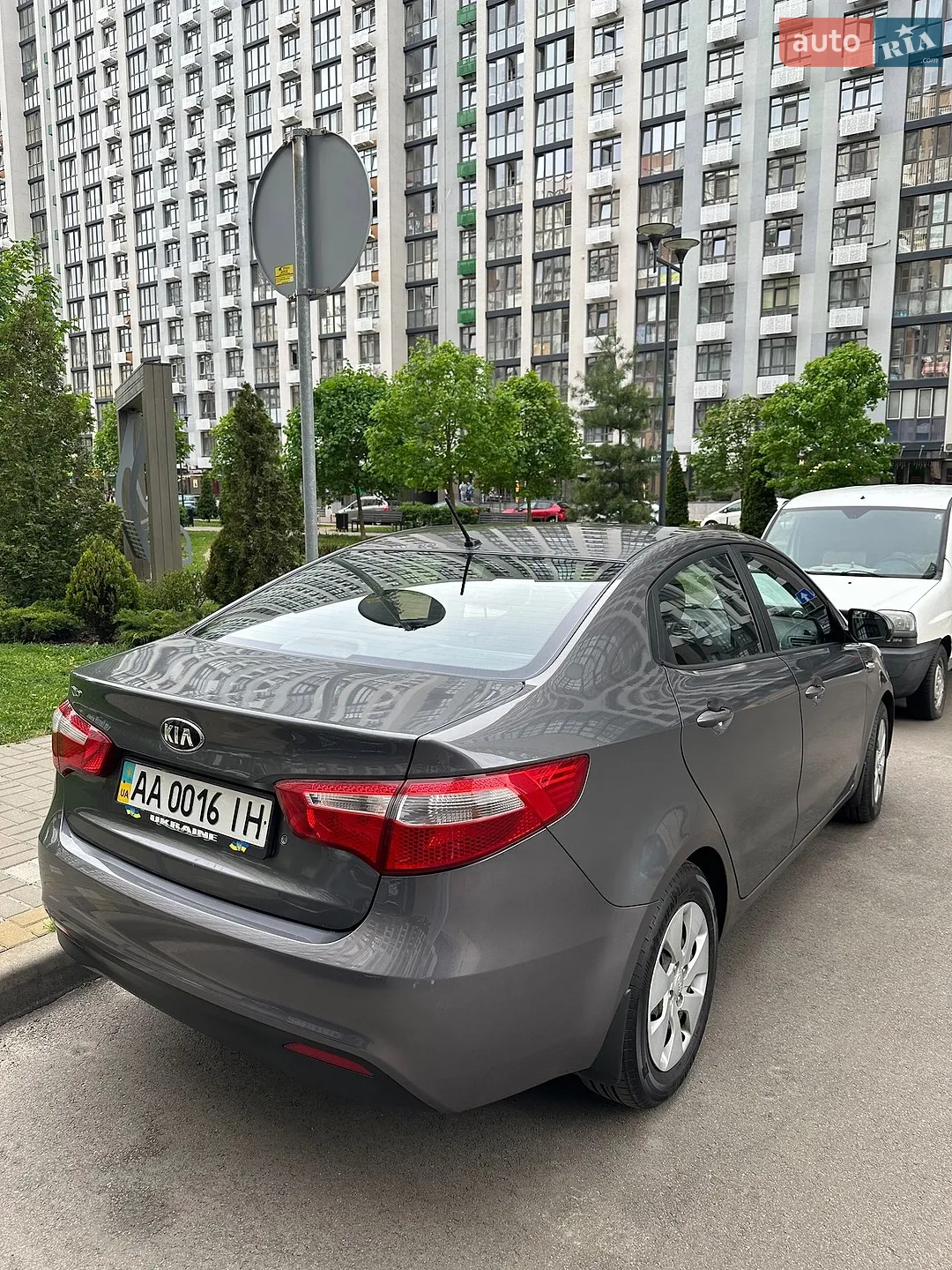 2013 Kia Rio - мініатюра 4