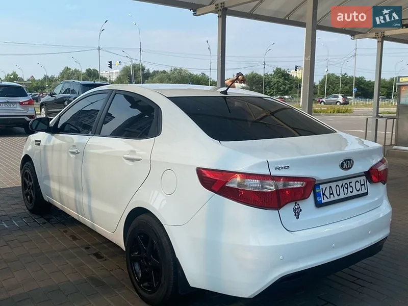 Kia Rio 2013 VIN Z94CB41AADR107155 фото оголошення 5 з 32