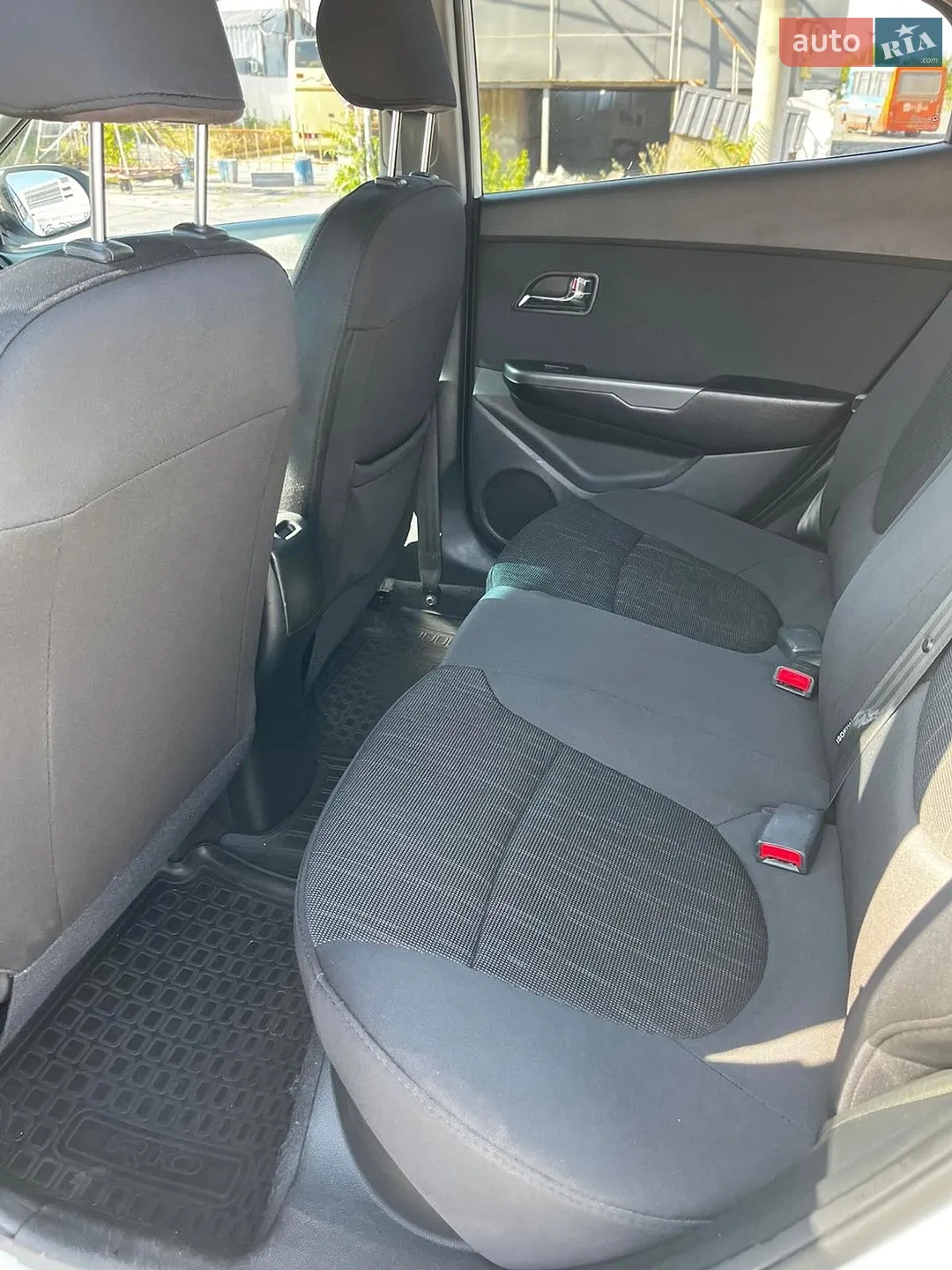 2013 Kia Rio - мініатюра 10