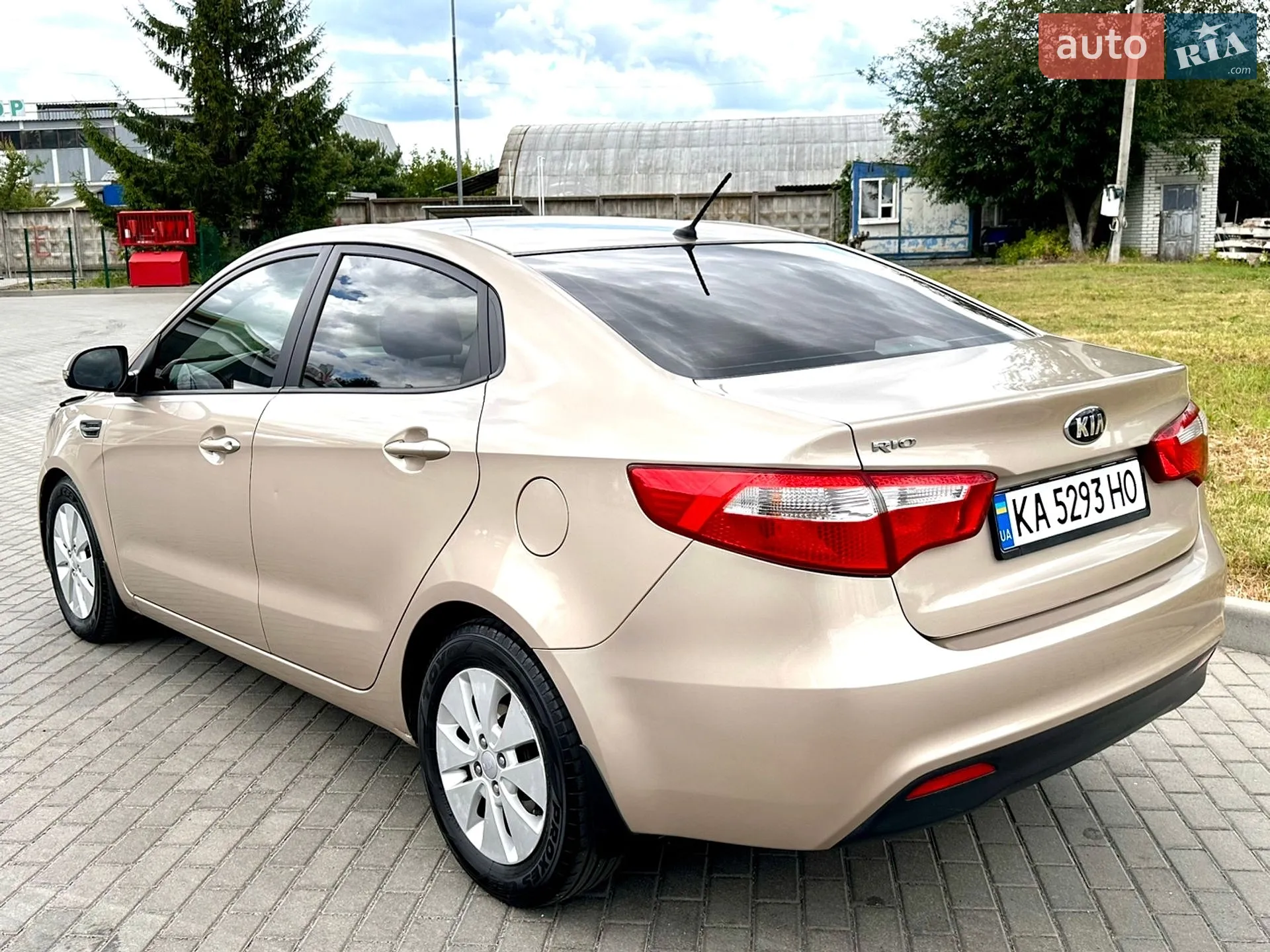 2013 Kia Rio - мініатюра 8