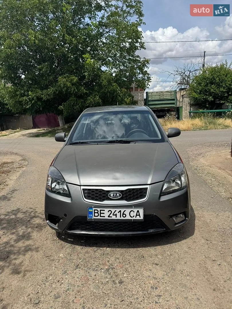 2011 Kia Rio - мініатюра 2