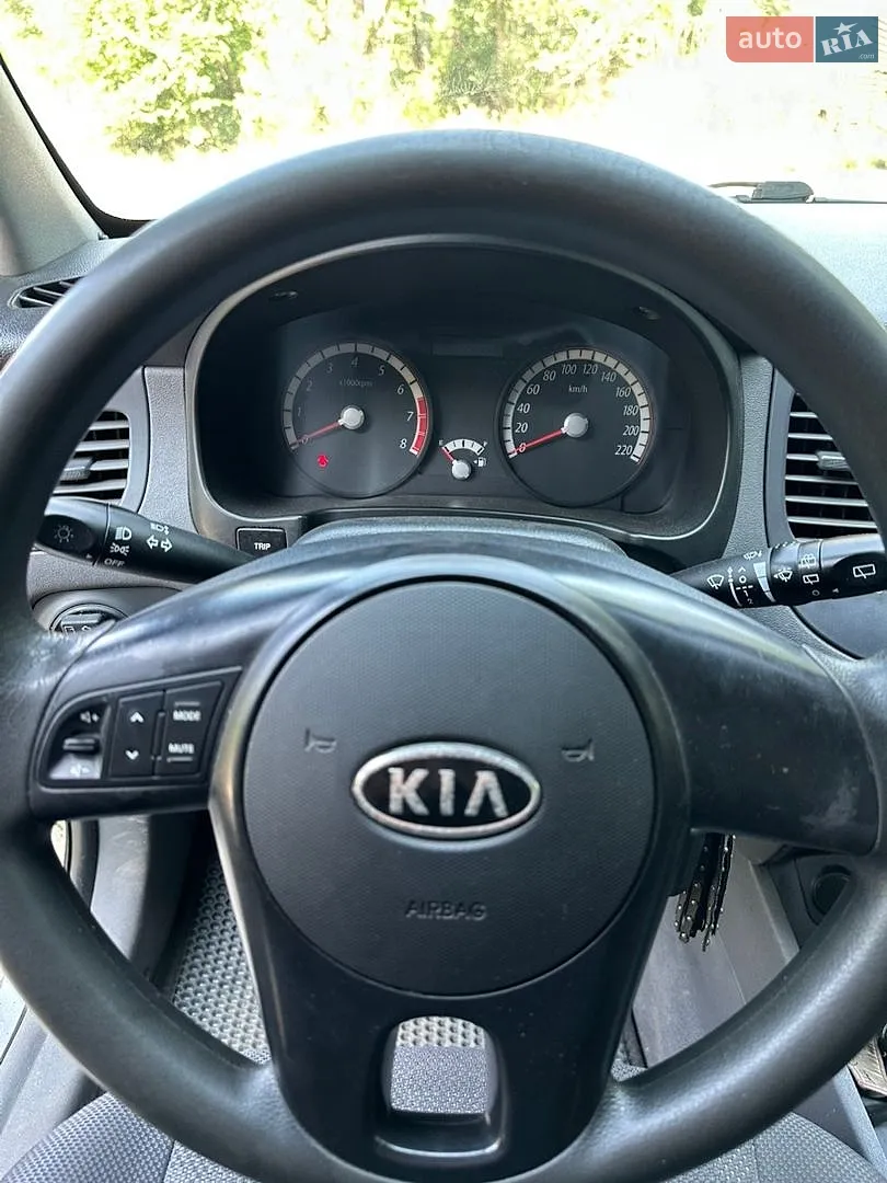 2010 Kia Rio - мініатюра 12