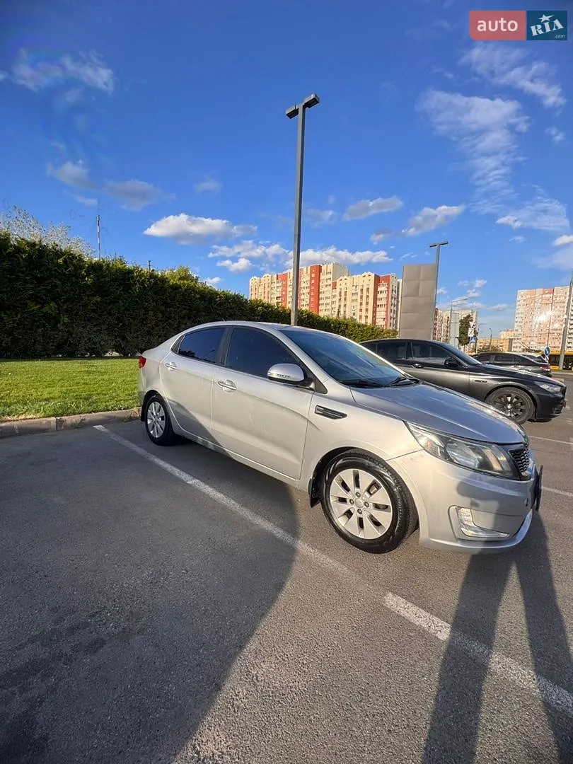 2013 Kia Rio - мініатюра 2
