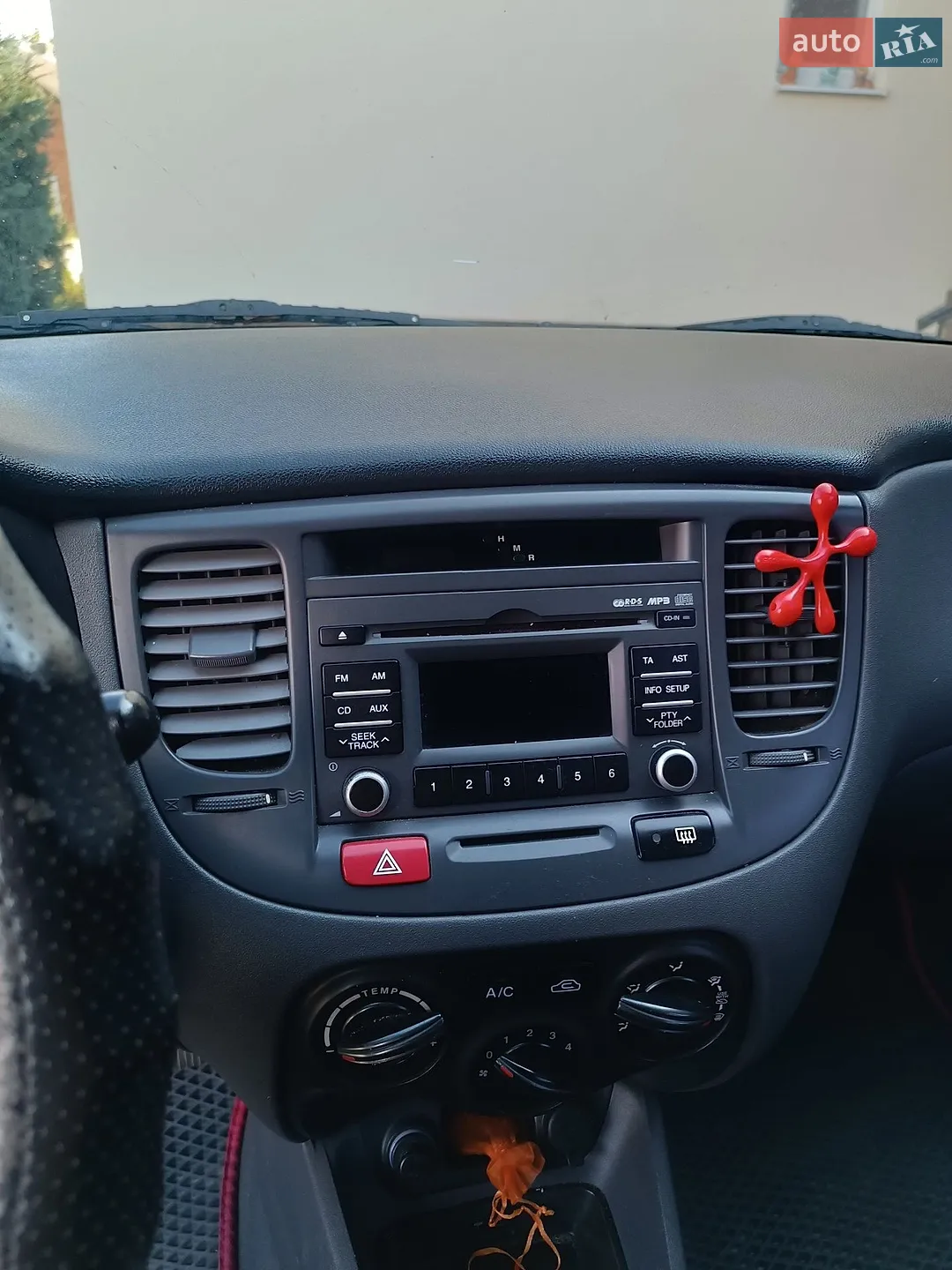 2010 Kia Rio - мініатюра 7