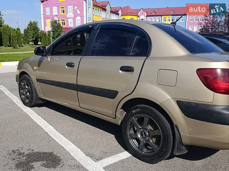 Kia Rio 2009