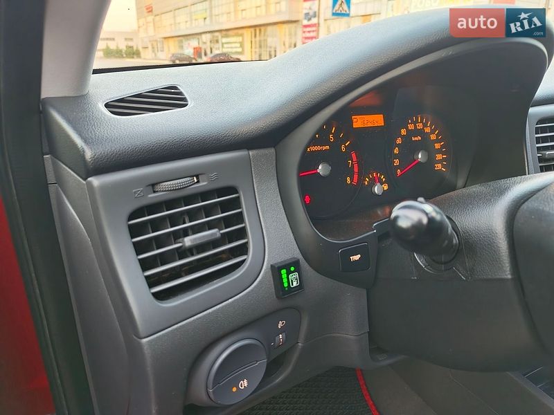 Хэтчбек Kia Rio 2007 в Николаеве