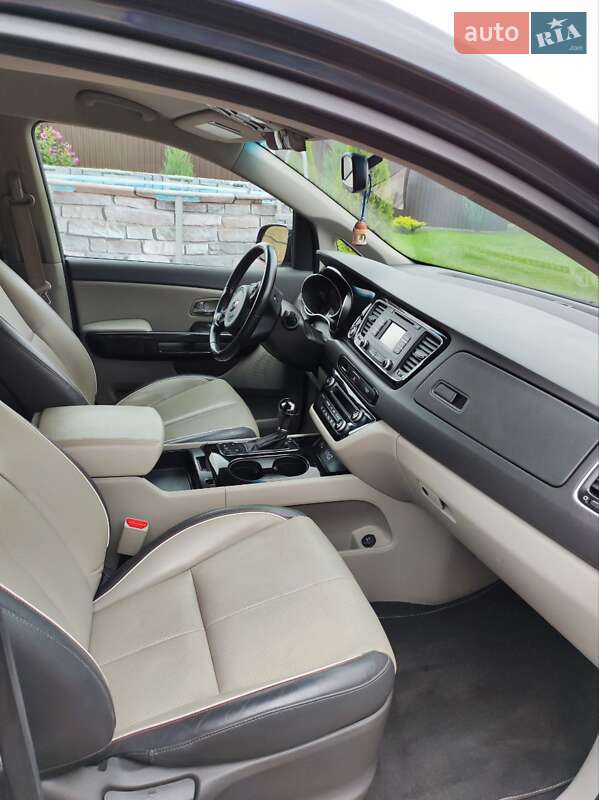 Минивэн Kia Sedona 2015 в Ивано-Франковске фото 51 Минивэн Kia Sedona 2015 в Ивано-Франковске