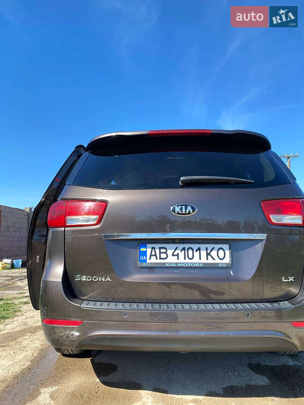 Мінівен Kia Sedona 2016 в Одесі фото 11 Мінівен Kia Sedona 2016 в Одесі