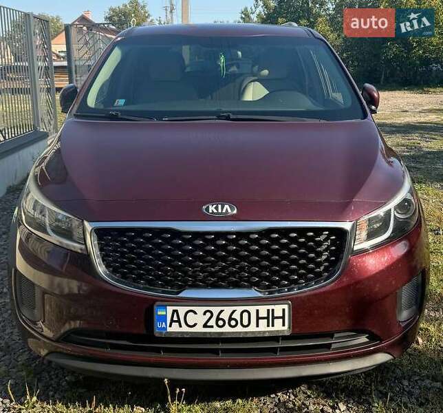 Kia Sedona 2016