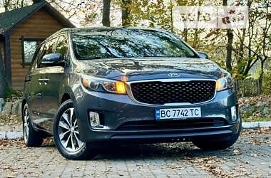 Минивэн Kia Sedona 2017 в Дрогобыче