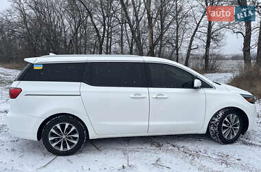 Минивэн Kia Sedona 2015 в Харькове